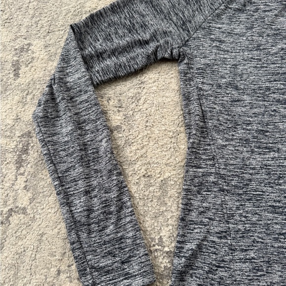 NWT Under Armour Gray 1/4 Zip Performance Pullover XS - Picture 8 of 14
